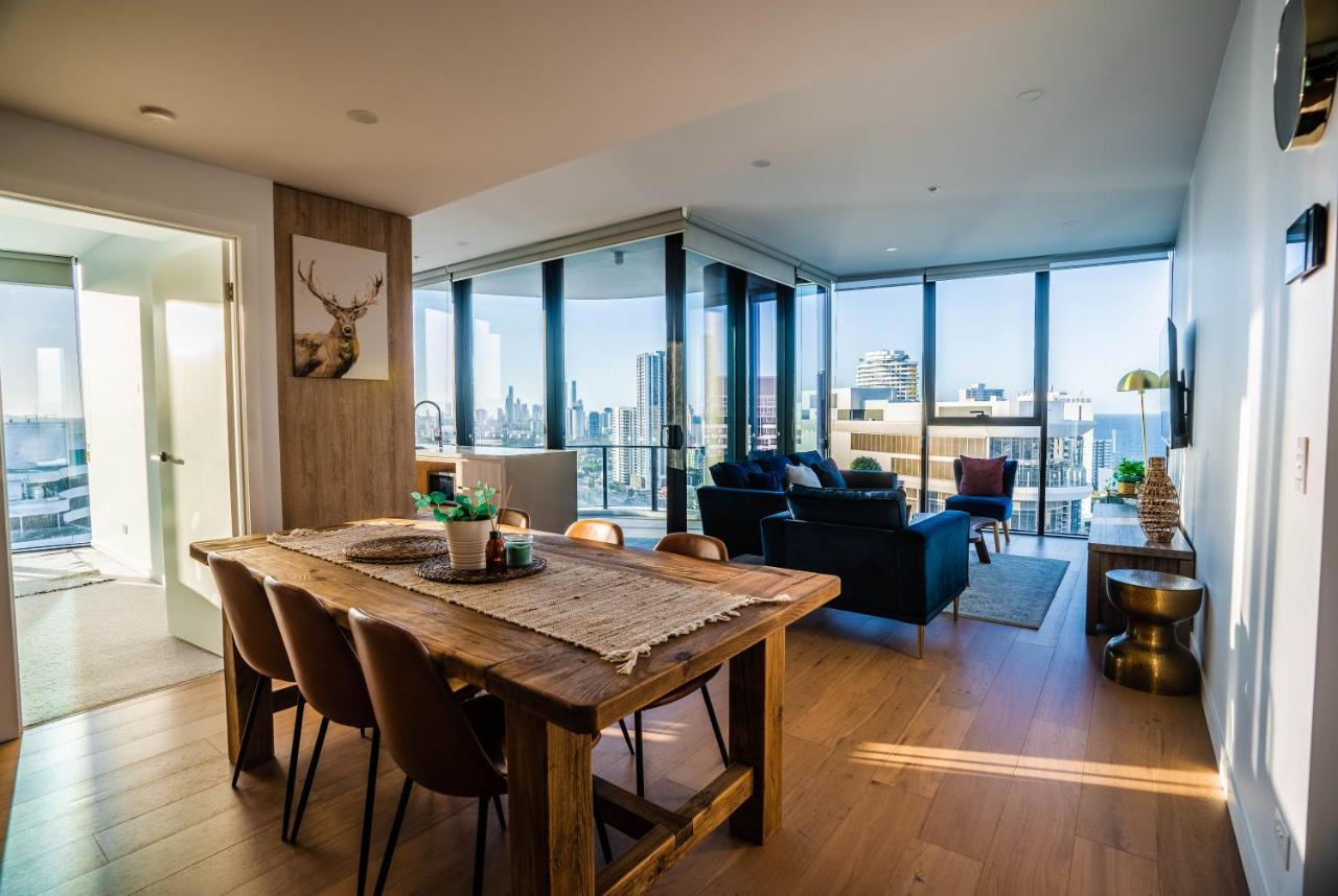 2 Bedroom Luxurious Family Apartment Next To Pacific Fair - Broadbeach Gold Coast Gc22 Exteriér fotografie