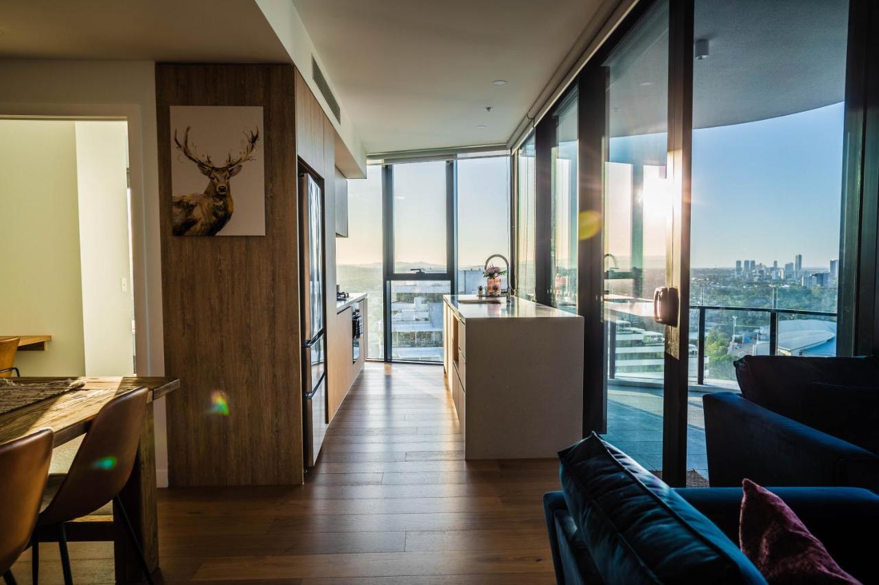 2 Bedroom Luxurious Family Apartment Next To Pacific Fair - Broadbeach Gold Coast Gc22 Exteriér fotografie