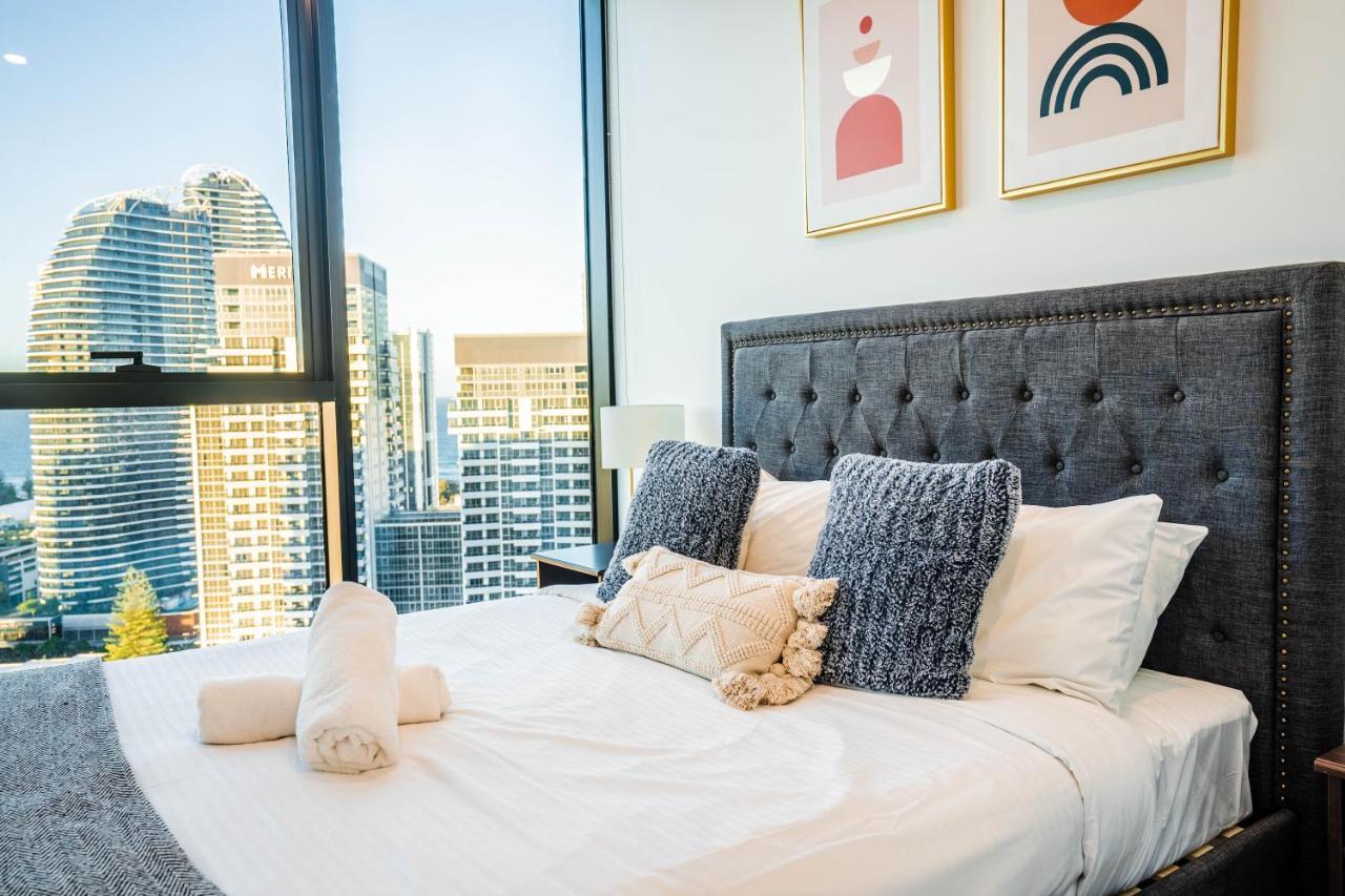 2 Bedroom Luxurious Family Apartment Next To Pacific Fair - Broadbeach Gold Coast Gc22 Exteriér fotografie